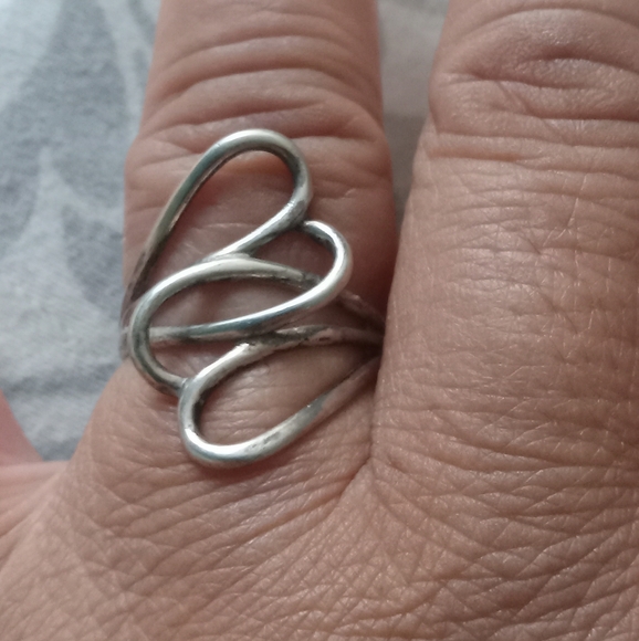 💖ADORABLE!/ HEART RING 💕💞 - Picture 5 of 5